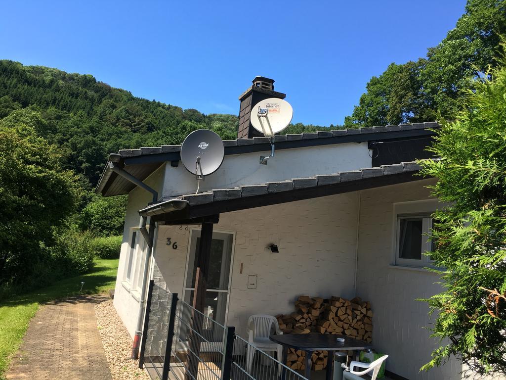 Ferienhaus Stausee Bitburg Biersdorf am See Екстер'єр фото