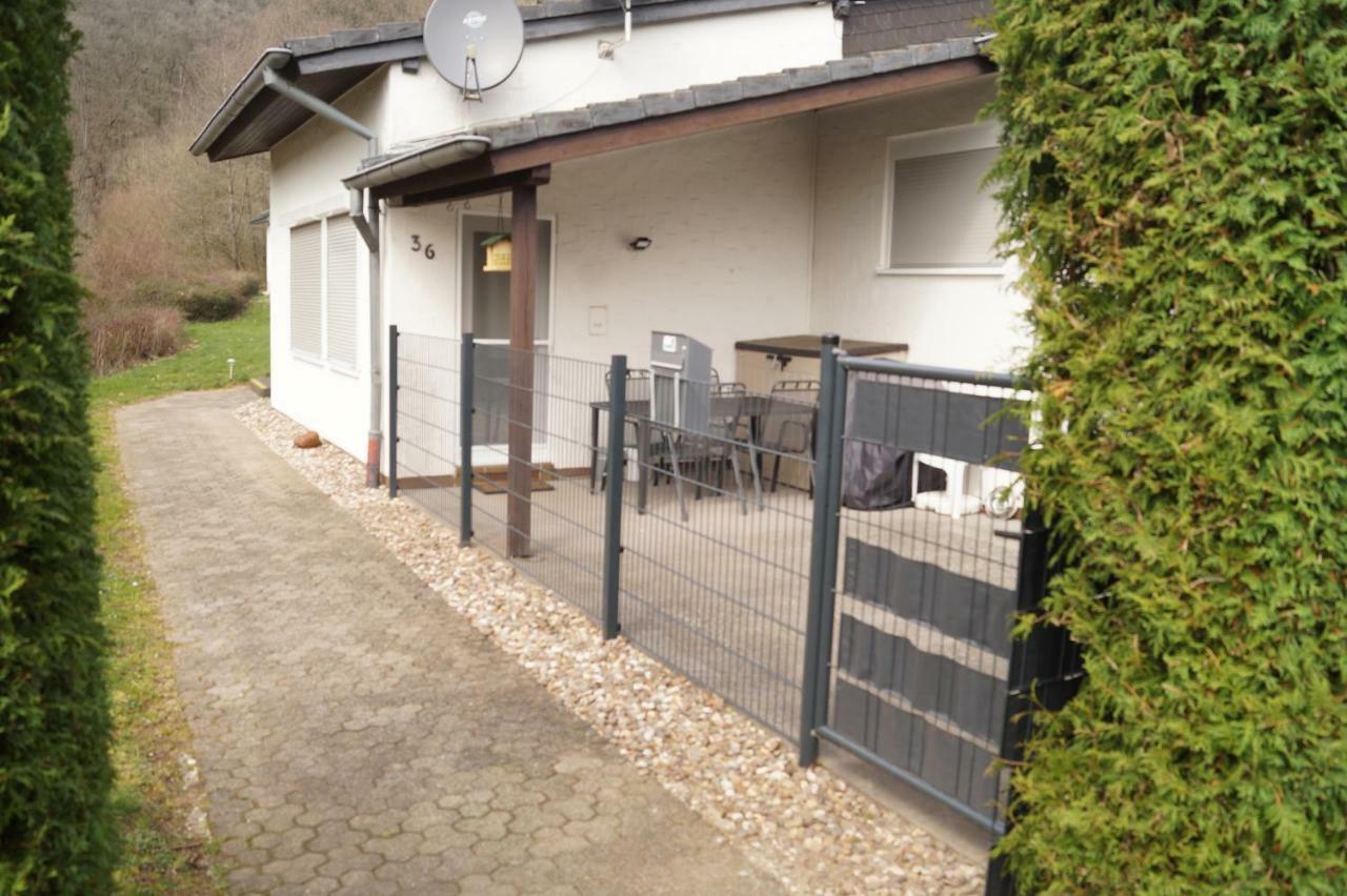 Ferienhaus Stausee Bitburg Biersdorf am See Екстер'єр фото